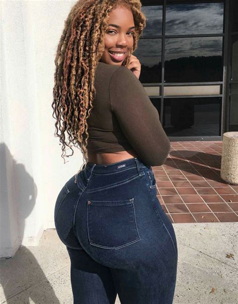 biggest ebony booty porn|huge.